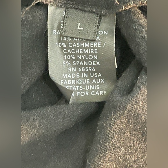 Donna Karan Elegant Black Off-Shoulder Dress - Picture 9 of 10